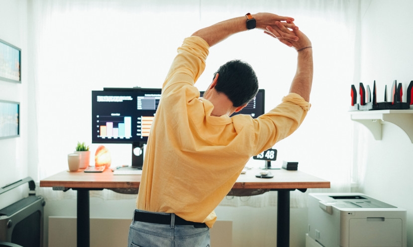 Comment faire du sport au bureau grâce à des exercices simples ? Comment faire du sport au bureau grâce à des exercices simples ?