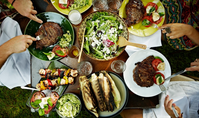 Quelles idées de salades pour accompagner un barbecue ?