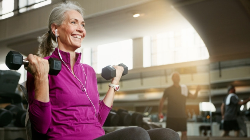 Des conseils de renforcement musculaire senior pour bien vieillir