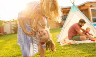 Comment avoir un beau gazon sans mauvaises herbes ?