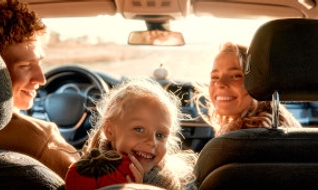 Comment s’occuper pendant les longs trajets en voiture ?