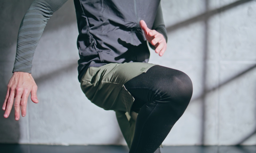 Renforcement des genoux : 5 exercices faciles à faire chez soi Renforcement des genoux : 5 exercices faciles à faire chez soi